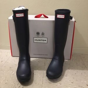 COMPLETELY NEW Hunter Rain Boots